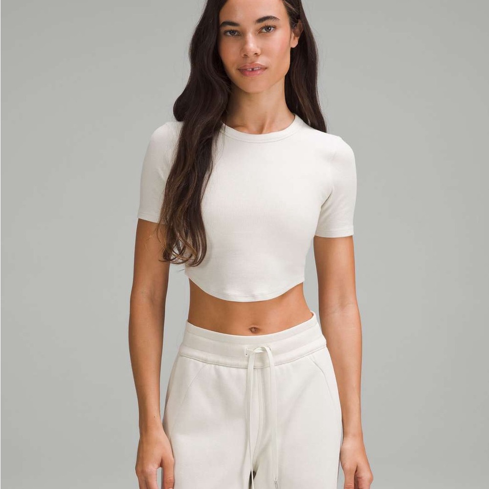 Lululemon hold tight Cream Ribbed T-Shirt size 10 yoga